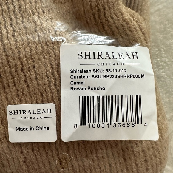 Shiraleah Rowan Poncho NWT - Picture 4 of 4